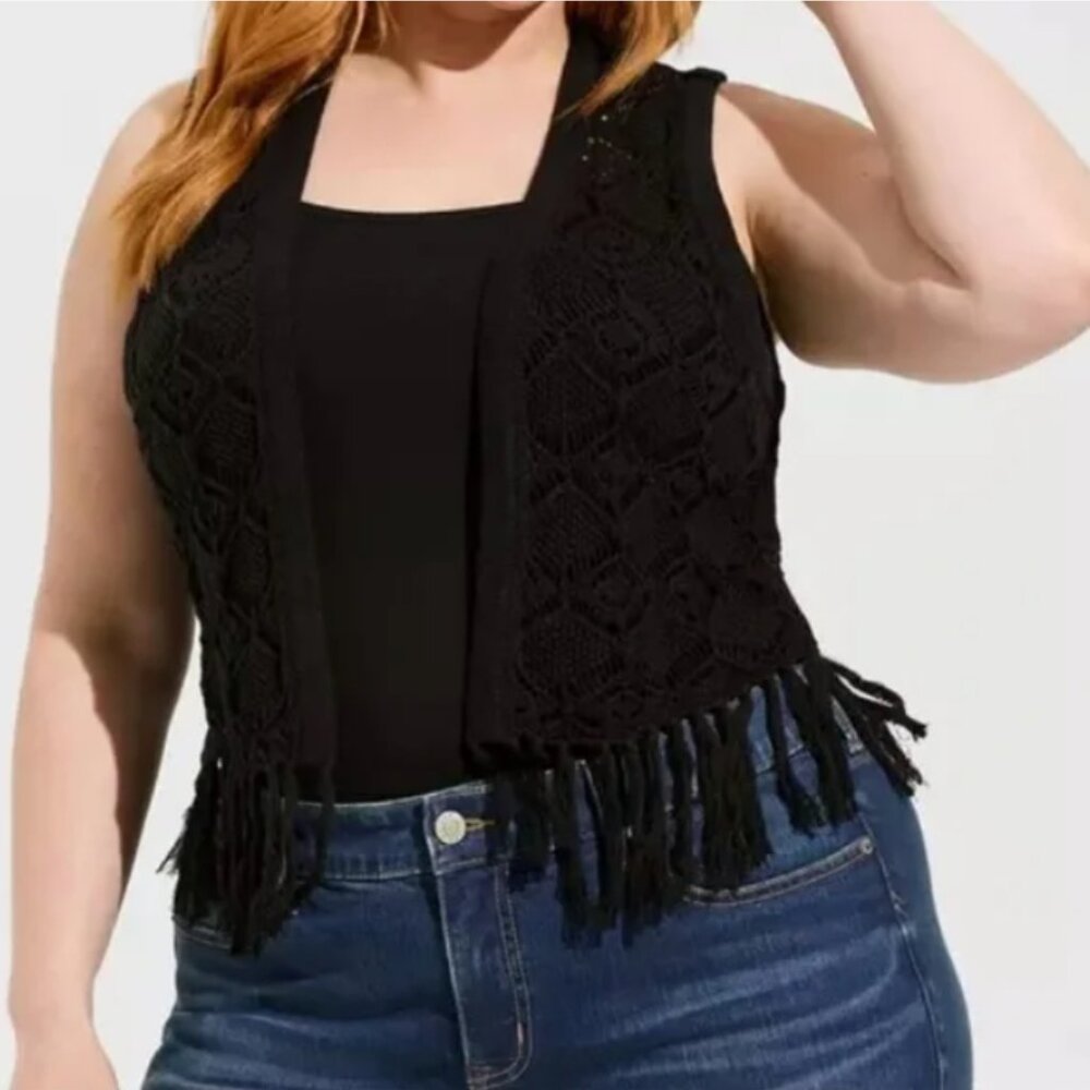 Torrid Black Crochet Fringe Vest Size 1 Boho Festival Open Front